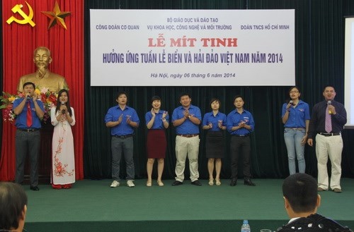 Mít tinh hưởng ứng ngày Đại dương thế giới và Tuần lễ Biển và Hải đảo Việt Nam năm 2014
