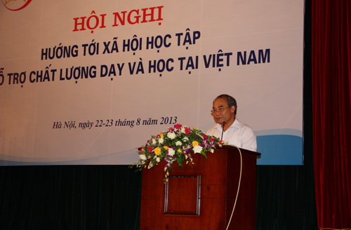 Hướng tới xã hội học tập: Hỗ trợ chất lượng dạy và học tại Việt Nam