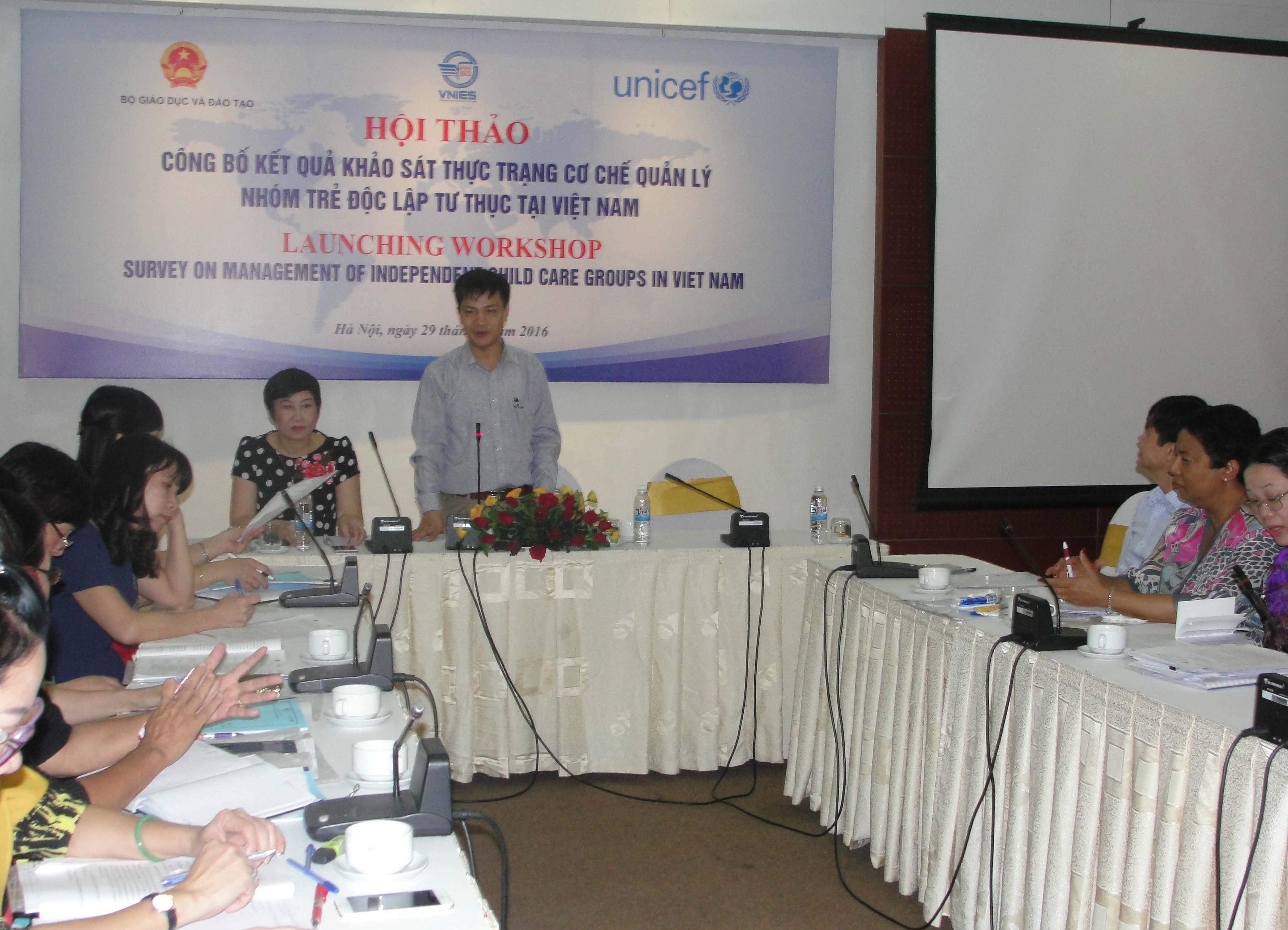 Hội thảo “Công bố kết quả khảo sát thực trạng cơ chế quản lý nhóm trẻ độc lập tư thục tại Việt Nam”