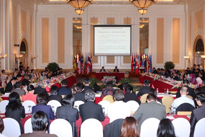 Bộ trưởng giáo dục các nước Đông Nam Á bàn về học tập suốt đời 