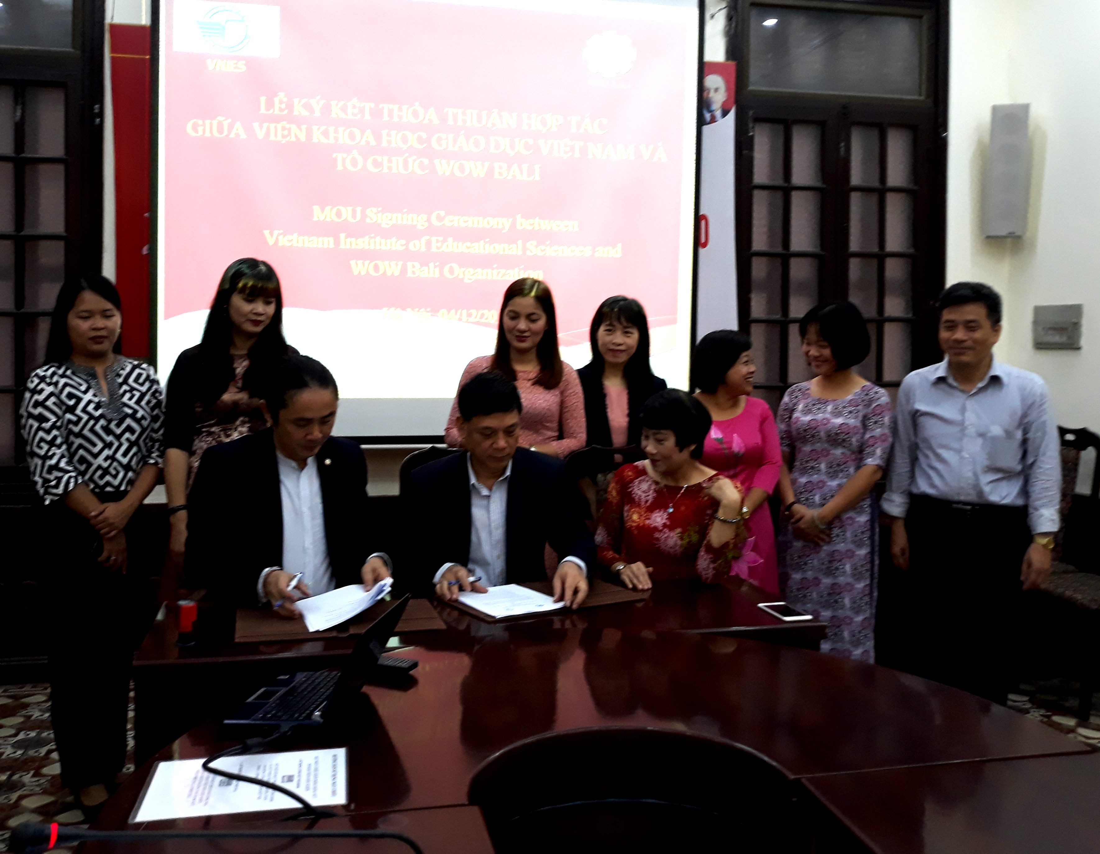 Thỏa thuận hợp tác về giáo dục và đào tạo giữa Viện Khoa học Giáo dục Việt Nam và Tổ chức WOW Bali